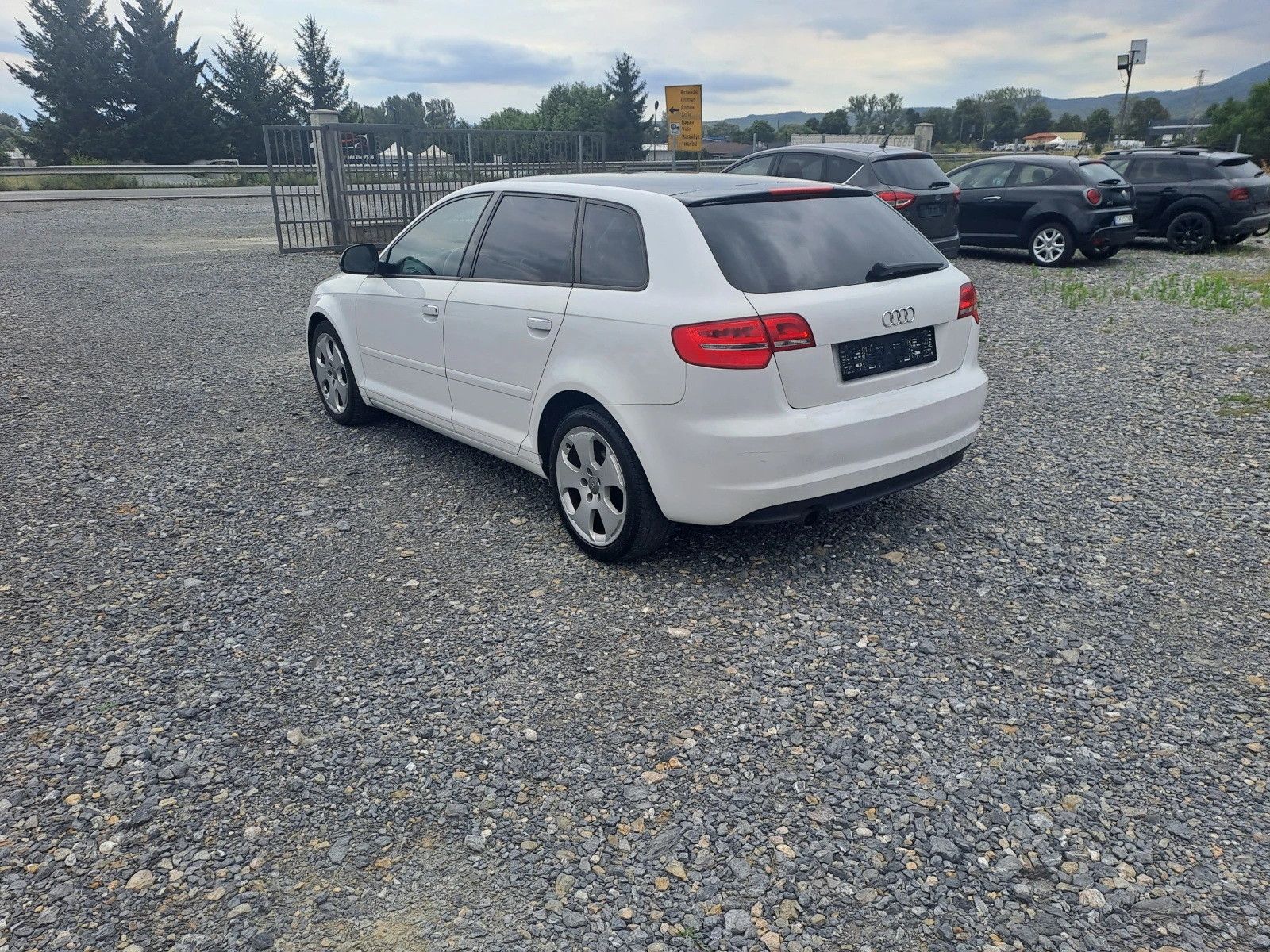 Audi A3 1.6TDI 90K.C., снимка 5 - Автомобили и джипове - 55405328