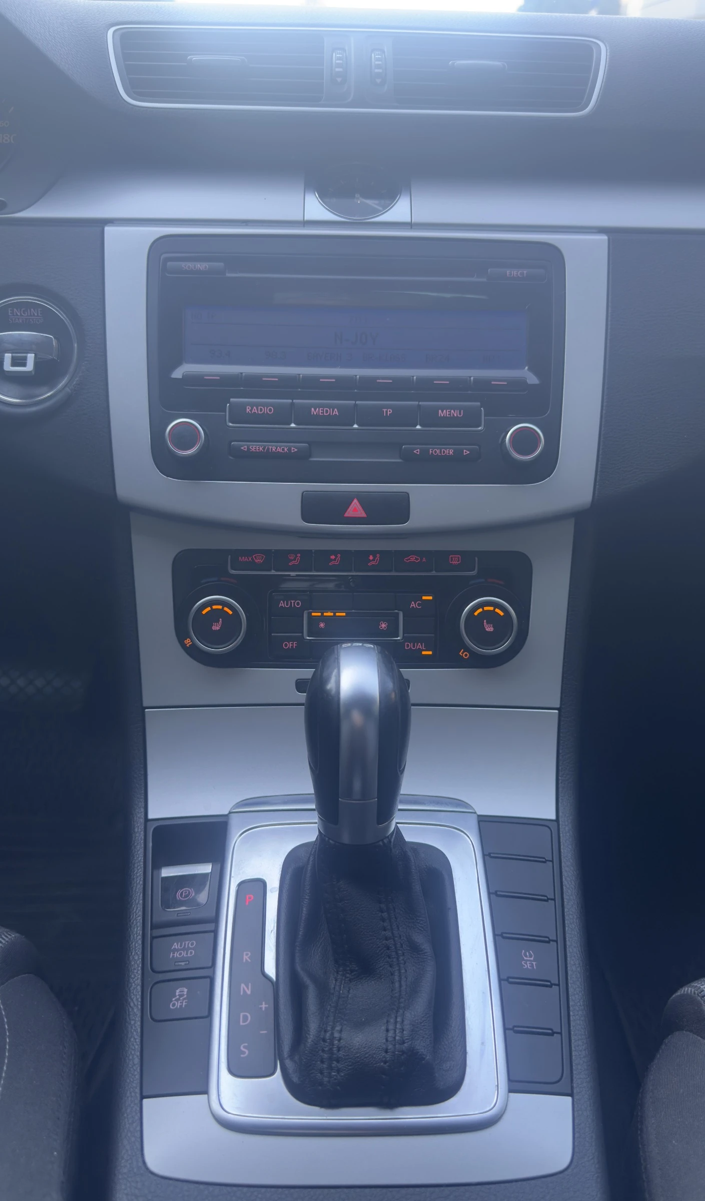 VW CC TOP * Обслужен * Регистриран * Бартер * Лизинг, снимка 12 - Автомобили и джипове - 55486751