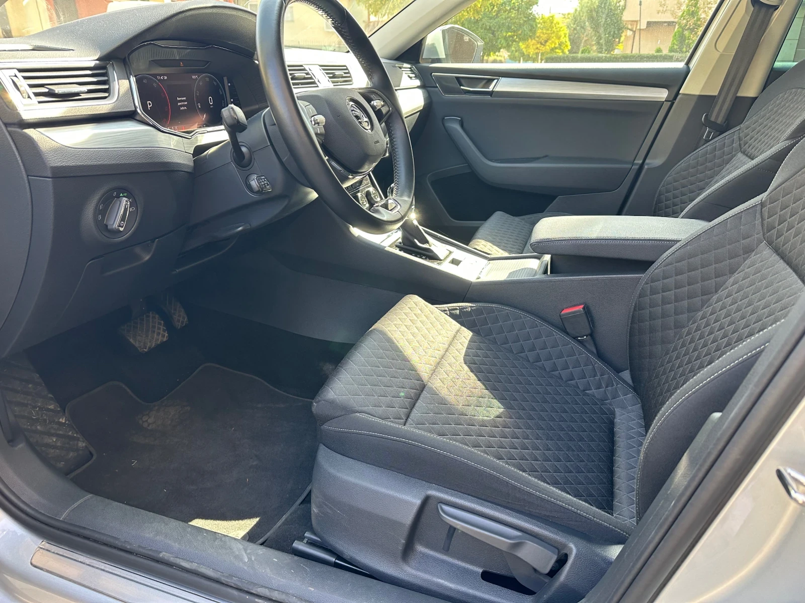 Skoda Superb 2.0 TDI  | Mobile.bg � ����������� 10