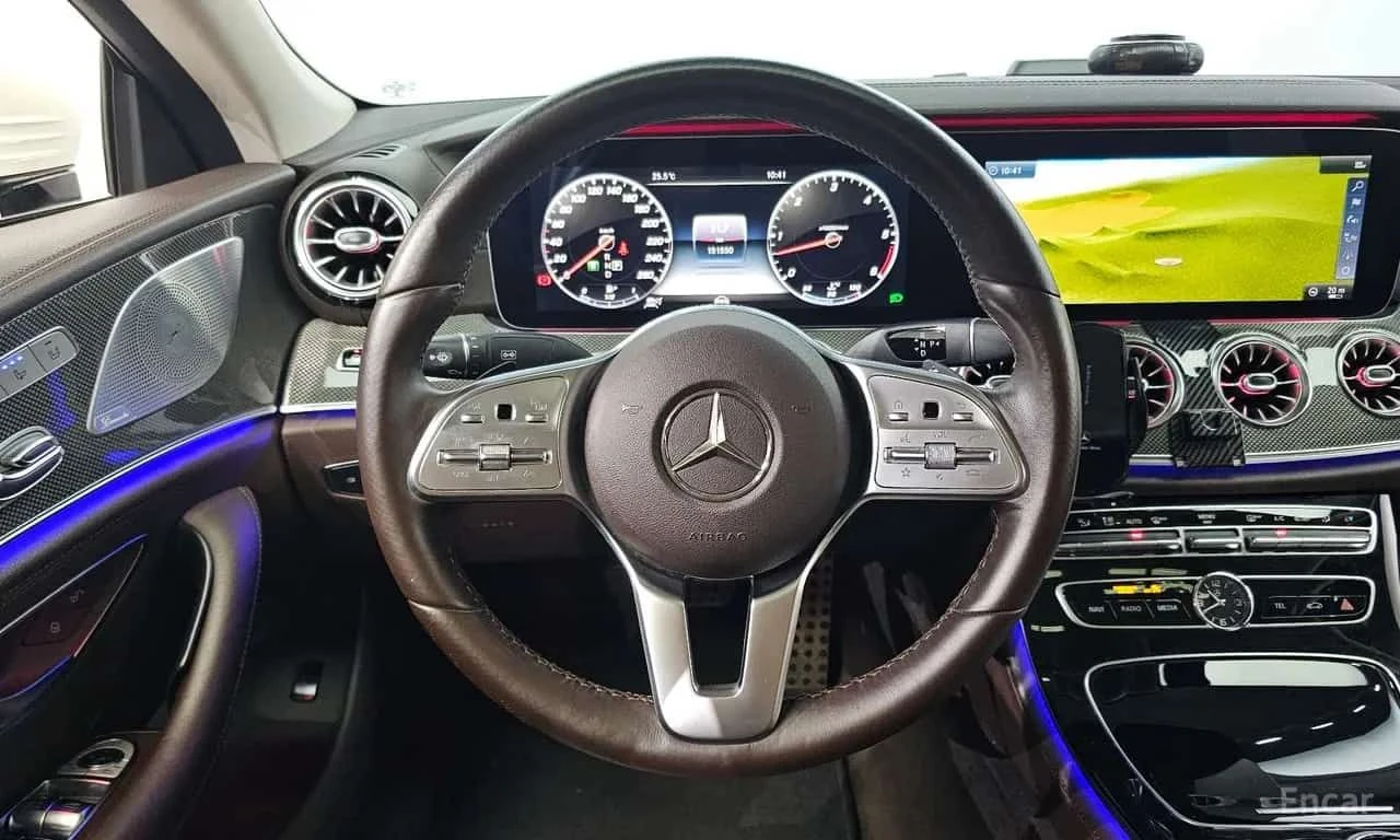 Mercedes-Benz CLS 400 d 4MATIC AMG ХЕДЪП ОБДУХВАНЕ 360 BURMESTER, снимка 15 - Автомобили и джипове - 55574791