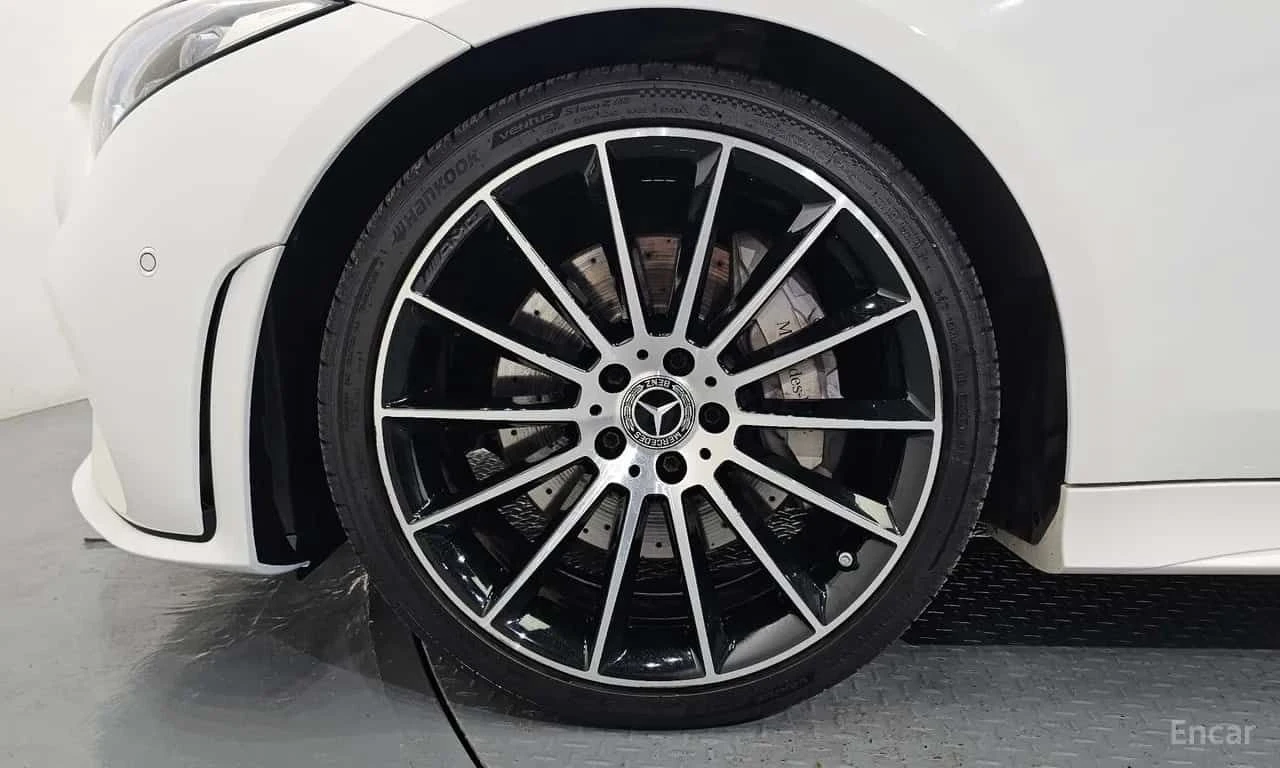 Mercedes-Benz CLS 400 d 4MATIC AMG ХЕДЪП ОБДУХВАНЕ 360 BURMESTER, снимка 5 - Автомобили и джипове - 55574791