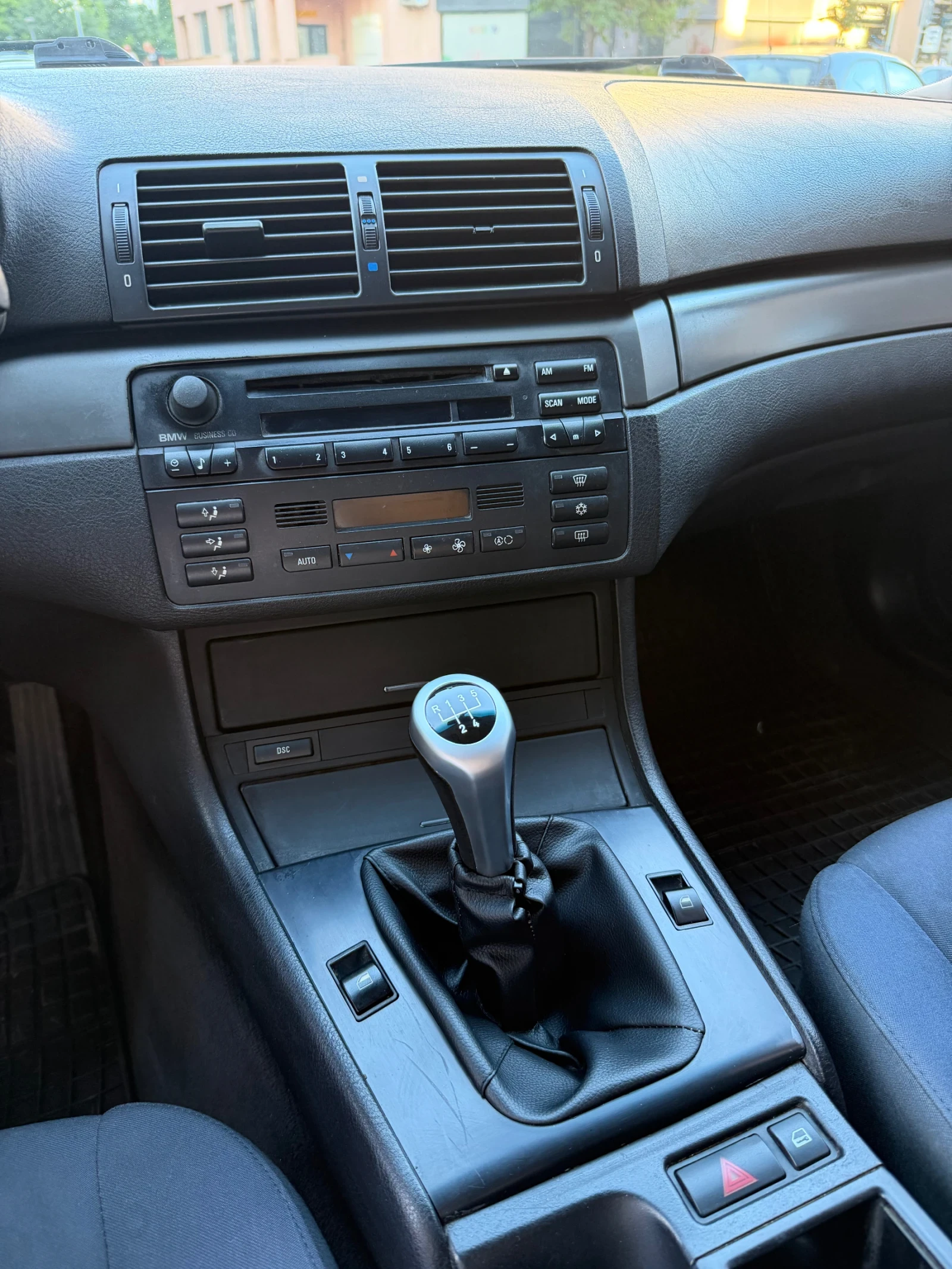 BMW 320, снимка 5 - Автомобили и джипове - 55724558