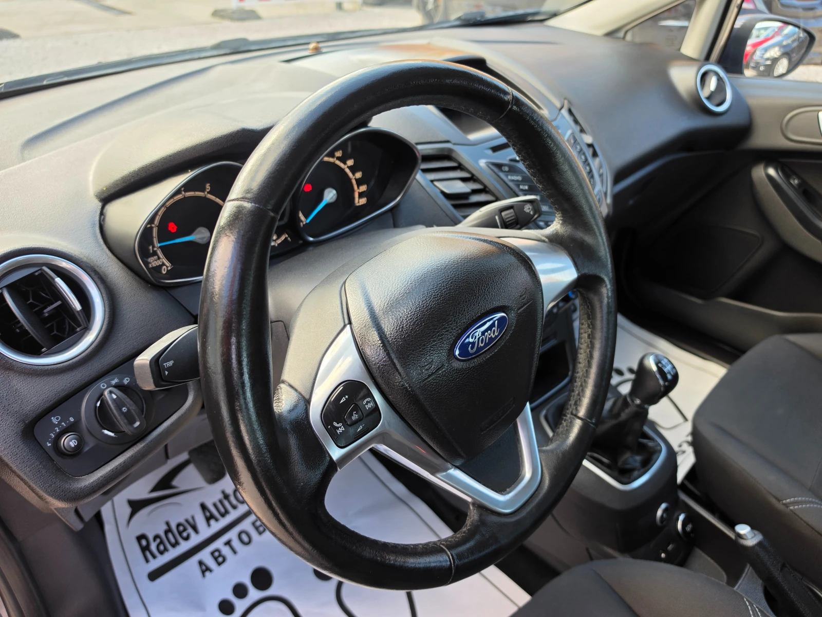 Ford Fiesta 1.4i LPG/BRC/BUISNESS/, снимка 11 - Автомобили и джипове - 56328893