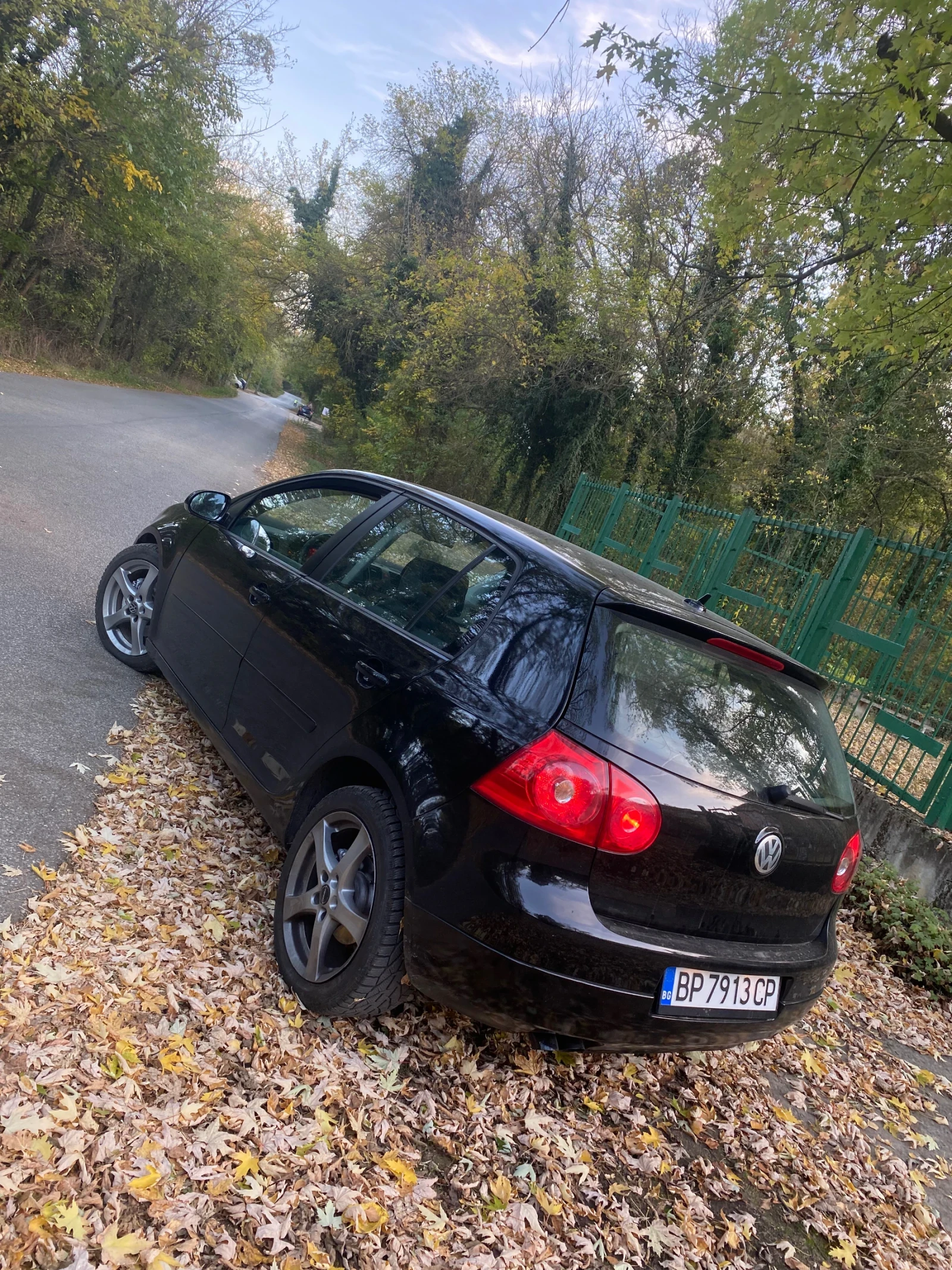 VW Golf 1.9 4х4, снимка 2 - Автомобили и джипове - 56631952