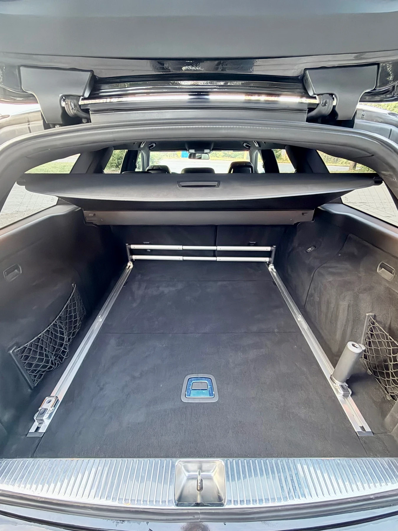 Mercedes-Benz E 250 2.2 CDI BlueEFFICIENCY , снимка 13 - Автомобили и джипове - 56705167
