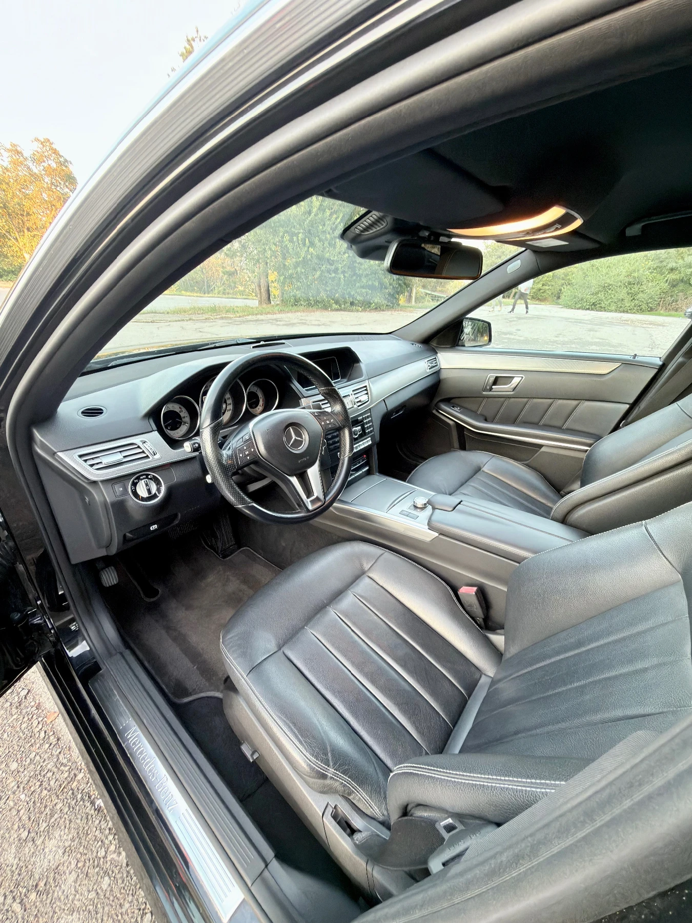 Mercedes-Benz E 250 2.2 CDI BlueEFFICIENCY , снимка 7 - Автомобили и джипове - 56705167