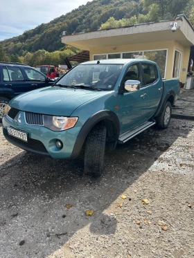 Mitsubishi L200 Пикап, снимка 2