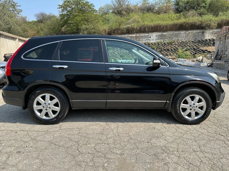 Honda Cr-v 2.0i 150 к.с. 4x4 / Executive, снимка 4 - Автомобили и джипове - 47134422