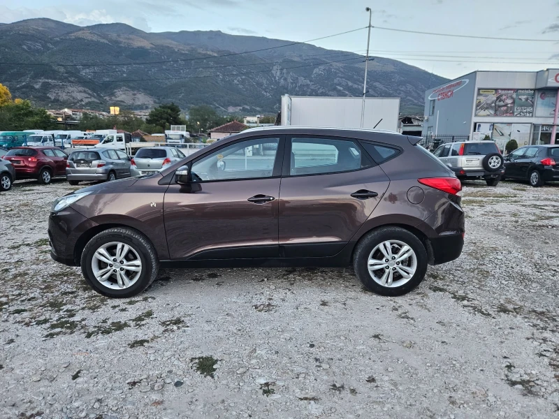 Hyundai IX35 2.0/ГАЗ/ИТАЛИЯ/БЕЗ РЪЖДА, снимка 6 - Автомобили и джипове - 47552862