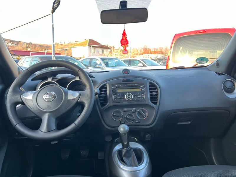 Nissan Juke 1.6i, снимка 11 - Автомобили и джипове - 49103347