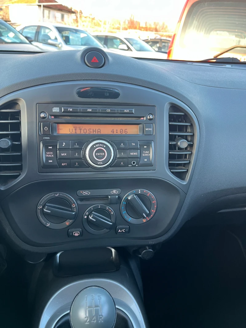 Nissan Juke 1.6i, снимка 10 - Автомобили и джипове - 49103347