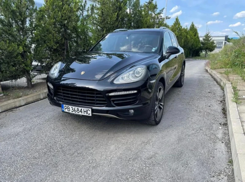 Porsche Cayenne TURBO, снимка 2 - Автомобили и джипове - 52395678