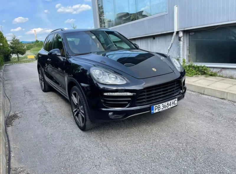 Porsche Cayenne TURBO, снимка 3 - Автомобили и джипове - 52395678