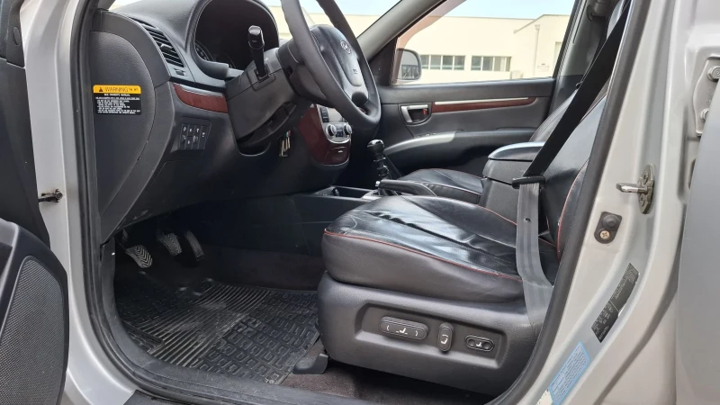 Hyundai Santa fe 2.2, снимка 5 - Автомобили и джипове - 52112824