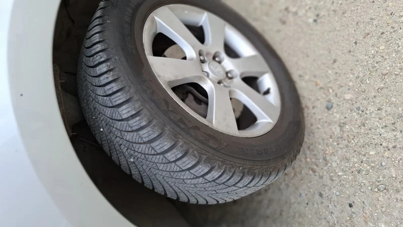 Hyundai Santa fe 2.2, снимка 14 - Автомобили и джипове - 52112824