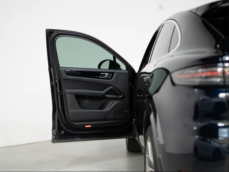 Porsche Cayenne 2022 Porsche Cayenne COUPE PREMIUM PLUS PKG, снимка 7 - Автомобили и джипове - 51594835