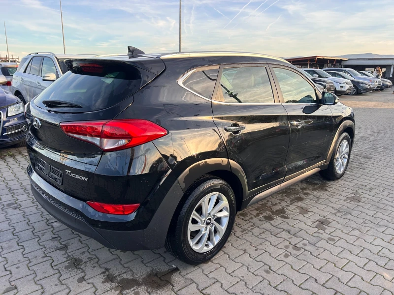 Hyundai Tucson 1.7CRDI NAVI/KAMERA EURO 6, снимка 6 - Автомобили и джипове - 52247976
