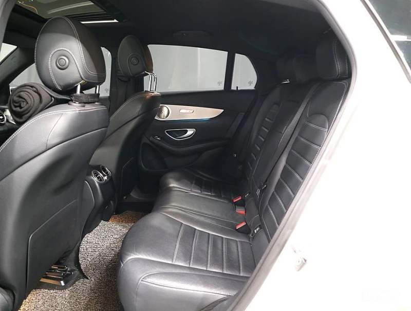 Mercedes-Benz GLC 220, снимка 10 - Автомобили и джипове - 52819482