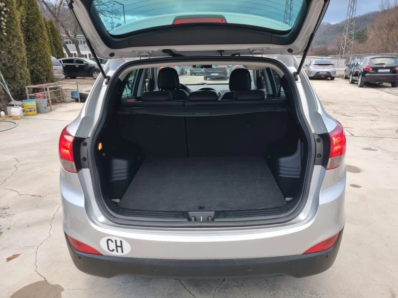 Hyundai IX35 2.0i Бензин ШВЕЙЦАРИЯ, снимка 5 - Автомобили и джипове - 52942744