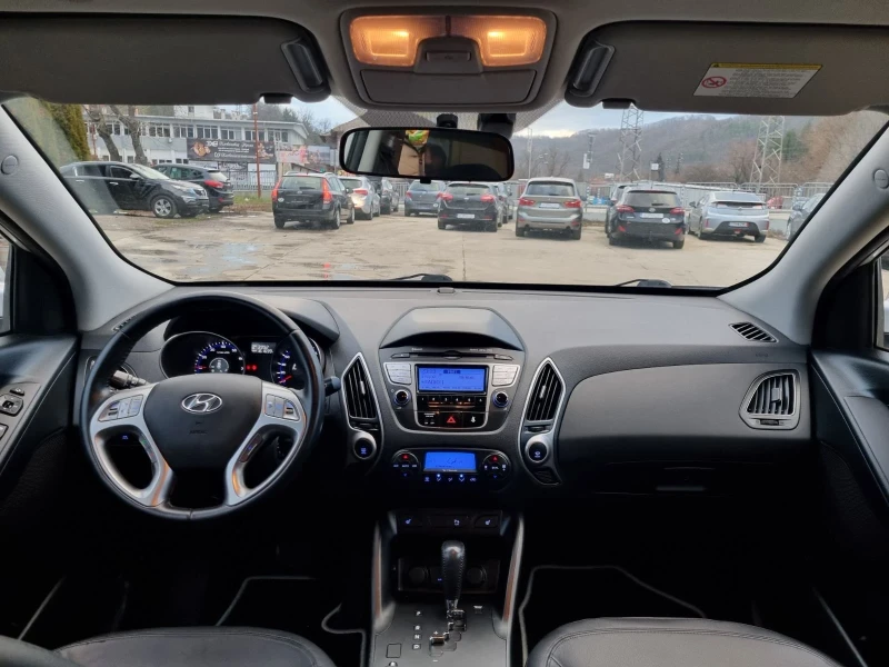 Hyundai IX35 2.0i Бензин ШВЕЙЦАРИЯ, снимка 9 - Автомобили и джипове - 52942744