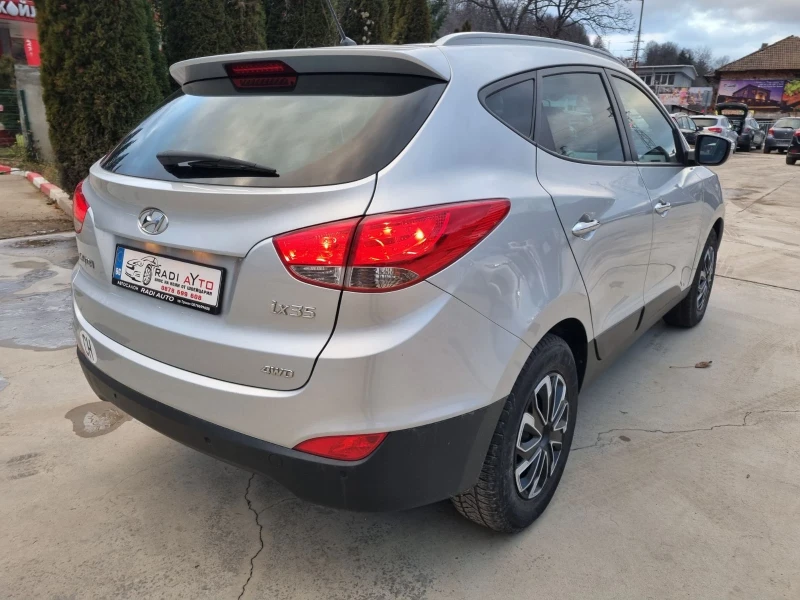 Hyundai IX35 2.0i Бензин ШВЕЙЦАРИЯ, снимка 3 - Автомобили и джипове - 52942744