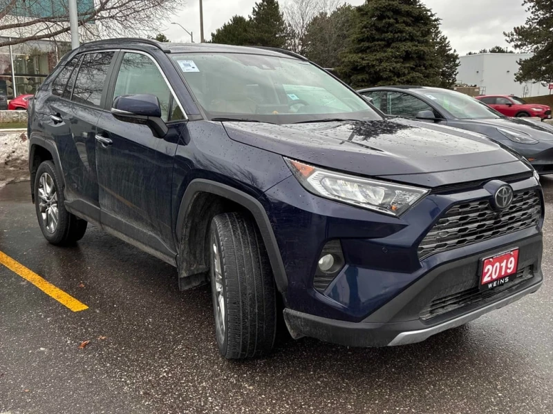 Toyota Rav4 * Limited * CARFAX * БЕЗ ПЪРВОНАЧАЛНА ВНОСКА, снимка 3 - Автомобили и джипове - 53260733
