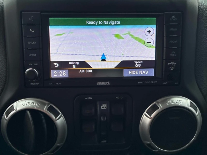 Jeep Wrangler * Sahara * CARFAX * БЕЗ ПЪРВОНАЧАЛНА ВНОСКА, снимка 9 - Автомобили и джипове - 53443779