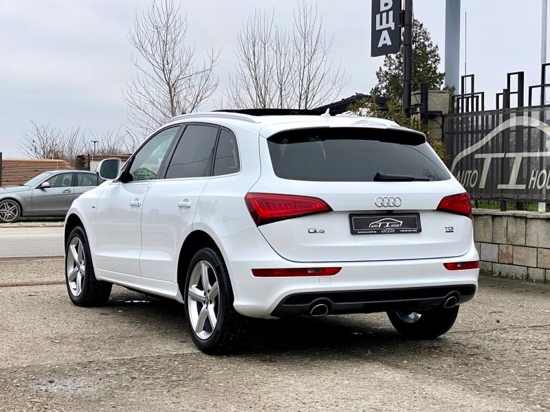 Audi Q5 S-Line* Pano* Key GO* Dis* КАТО НОВА* , снимка 4 - Автомобили и джипове - 53442282