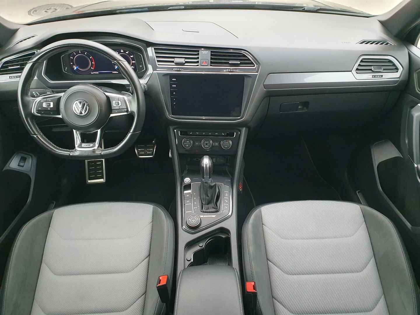 VW Tiguan LWB Highline 2.0TSI 4MOTION BMT - изображение 8
