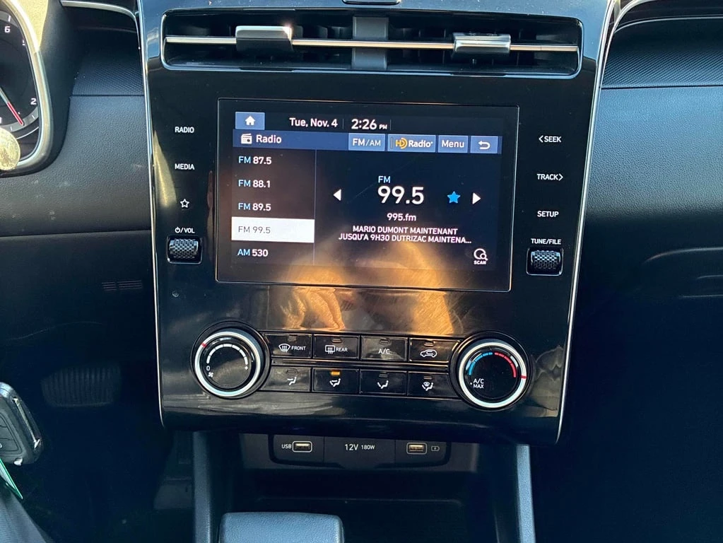 Hyundai Tucson * Essential * CARFAX * БЕЗ ПЪРВОНАЧАЛНА ВНОСКА - изображение 9