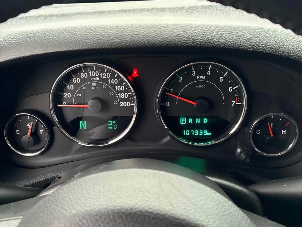 Jeep Wrangler * Sahara * CARFAX * ��� ������������ ������ | Mobile.bg � ����������� 8