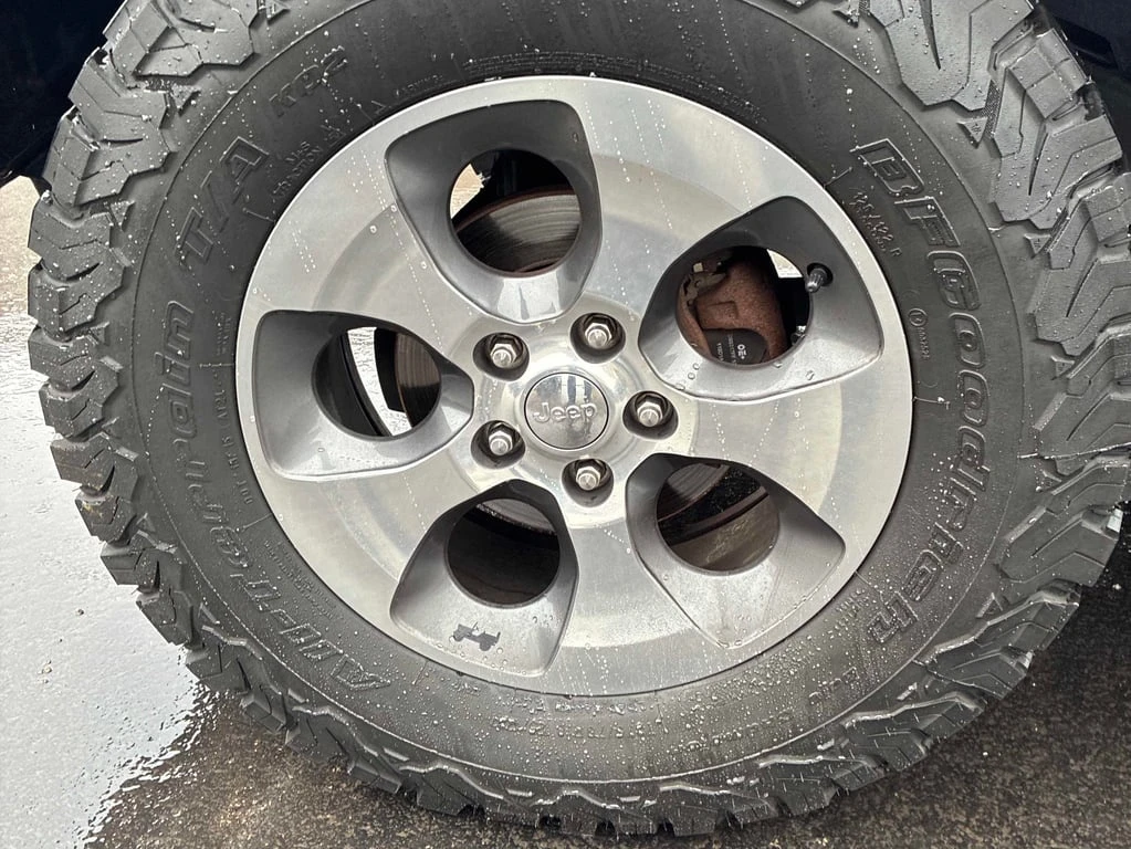 Jeep Wrangler * Sahara * CARFAX * ��� ������������ ������ | Mobile.bg � ����������� 7