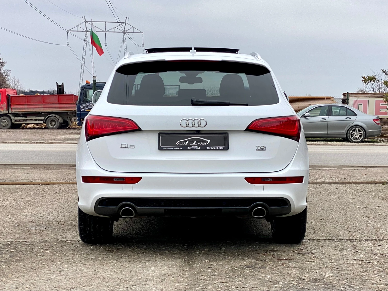 Audi Q5 S-Line* Pano* Key GO* Dis* КАТО НОВА*  - изображение 3