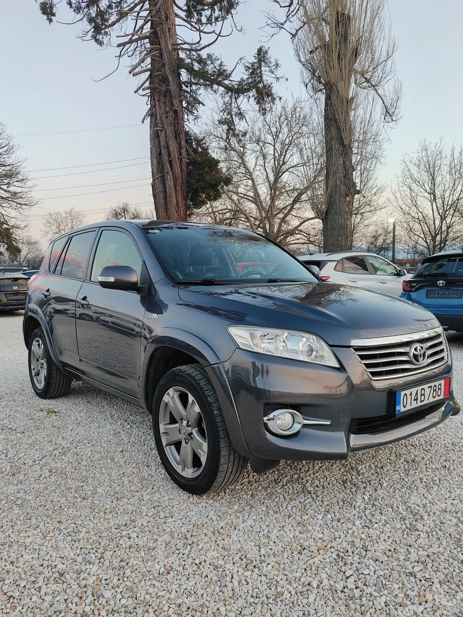Toyota Rav4 2.2, 150к.с.4х4, ТОП , снимка 2 - Автомобили и джипове - 53739238