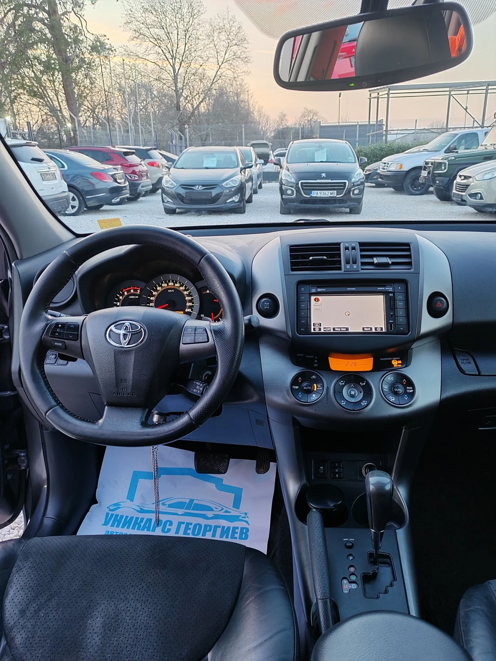 Toyota Rav4 2.2, 150к.с.4х4, ТОП , снимка 10 - Автомобили и джипове - 53739238
