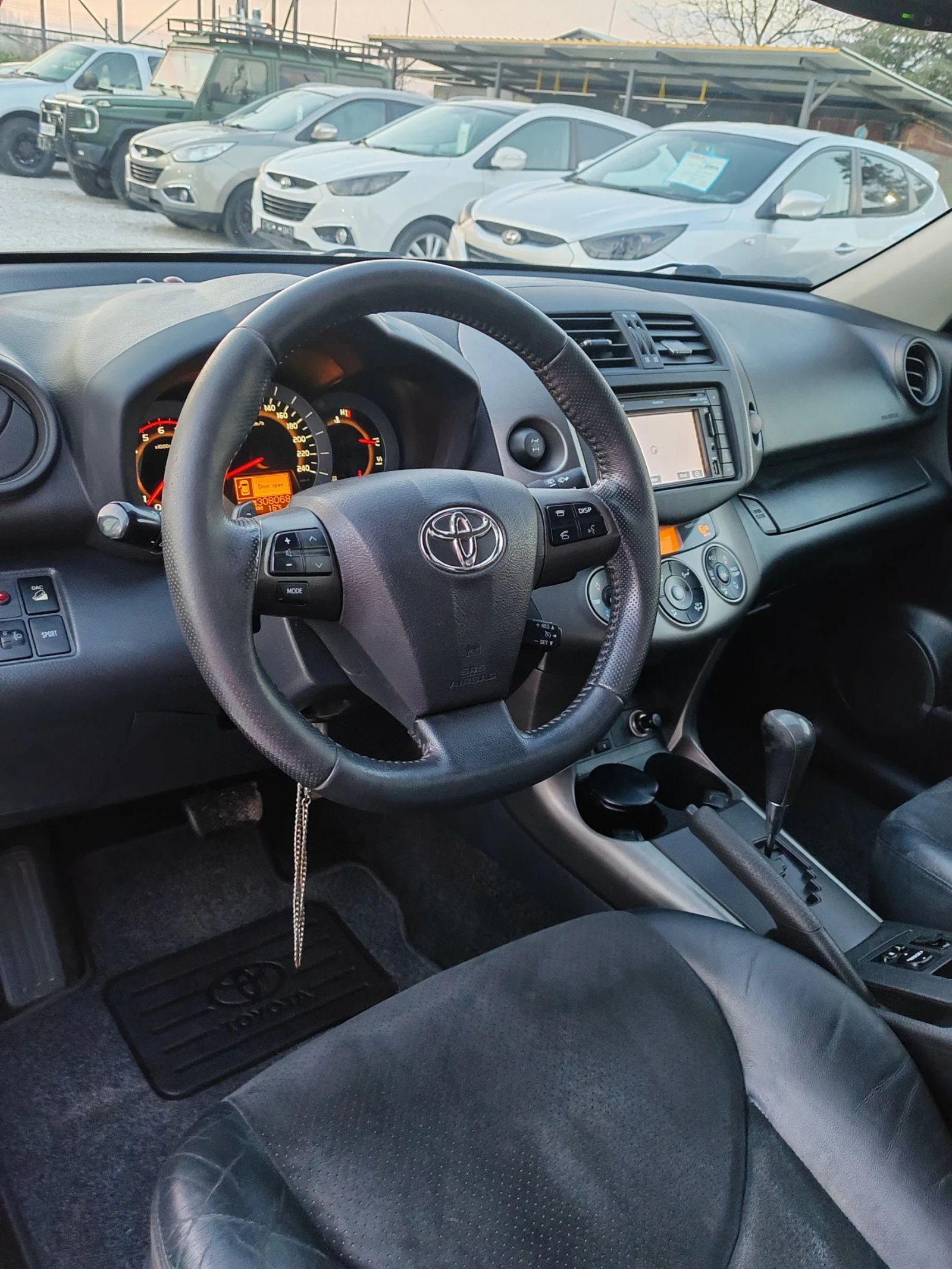 Toyota Rav4 2.2, 150к.с.4х4, ТОП , снимка 11 - Автомобили и джипове - 53739238