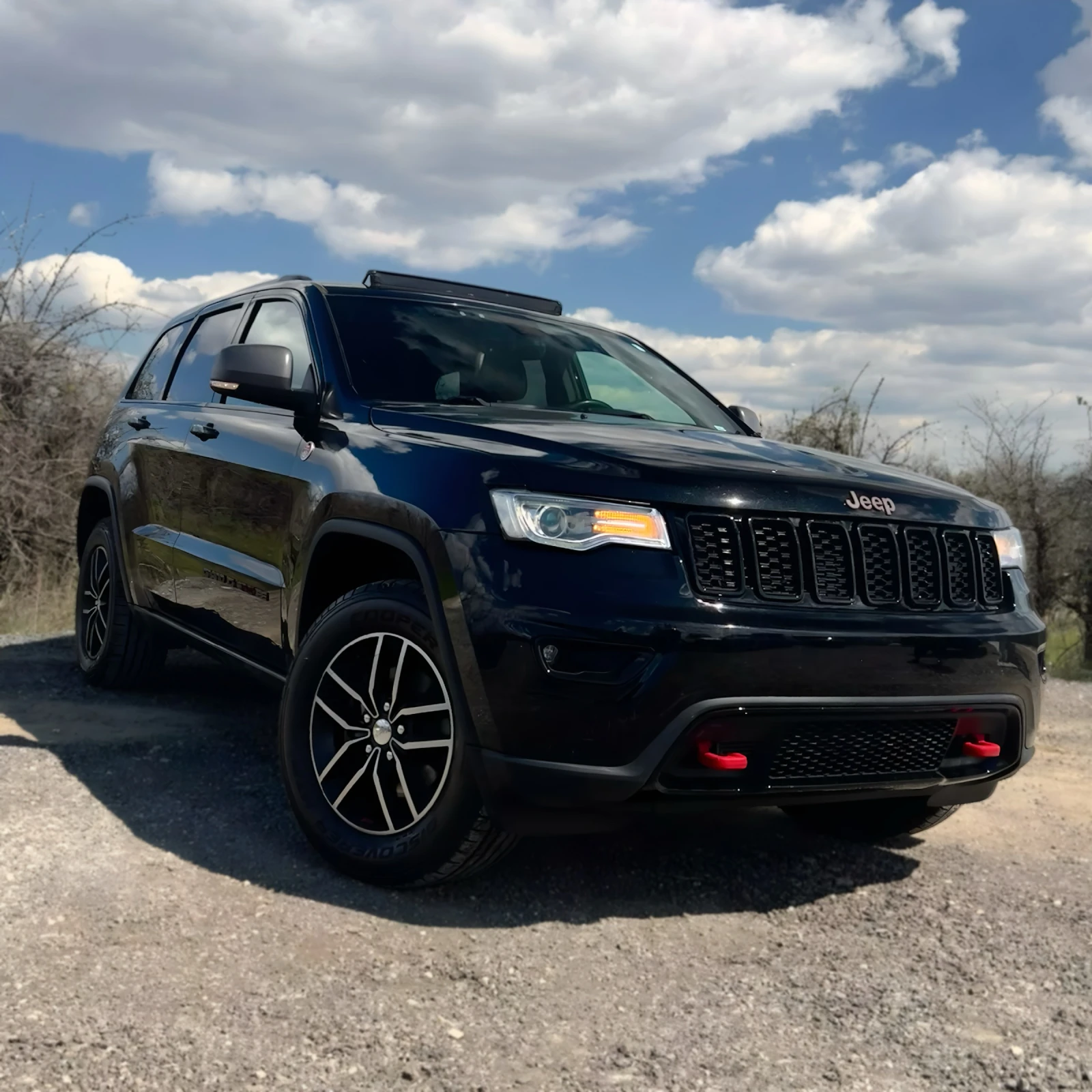 Jeep Grand cherokee Trailhawk, снимка 3 - Автомобили и джипове - 54158134