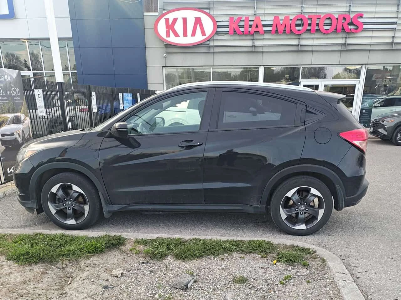 Honda Hr-v * EX L Navi * 2 КЛЮЧА* PANO* KEYLESS* ПОДГРЕВ* , снимка 2 - Автомобили и джипове - 54425390