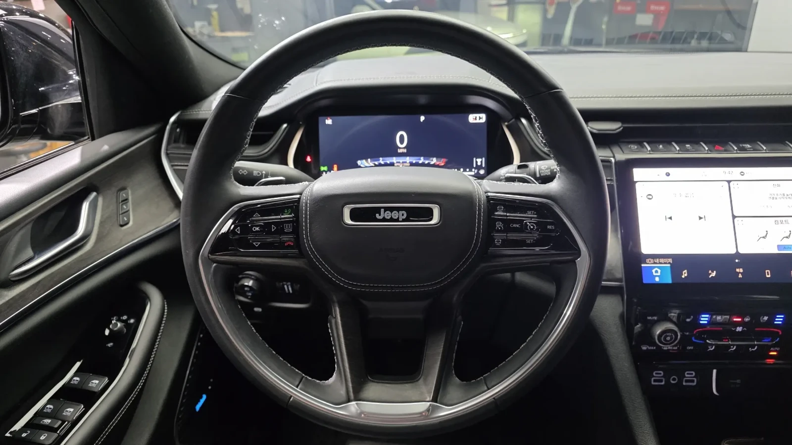 Jeep Grand cherokee 3.6L OVERLAND Cam360* Disi Tronic* Park Assist | Mobile.bg � ����������� 13