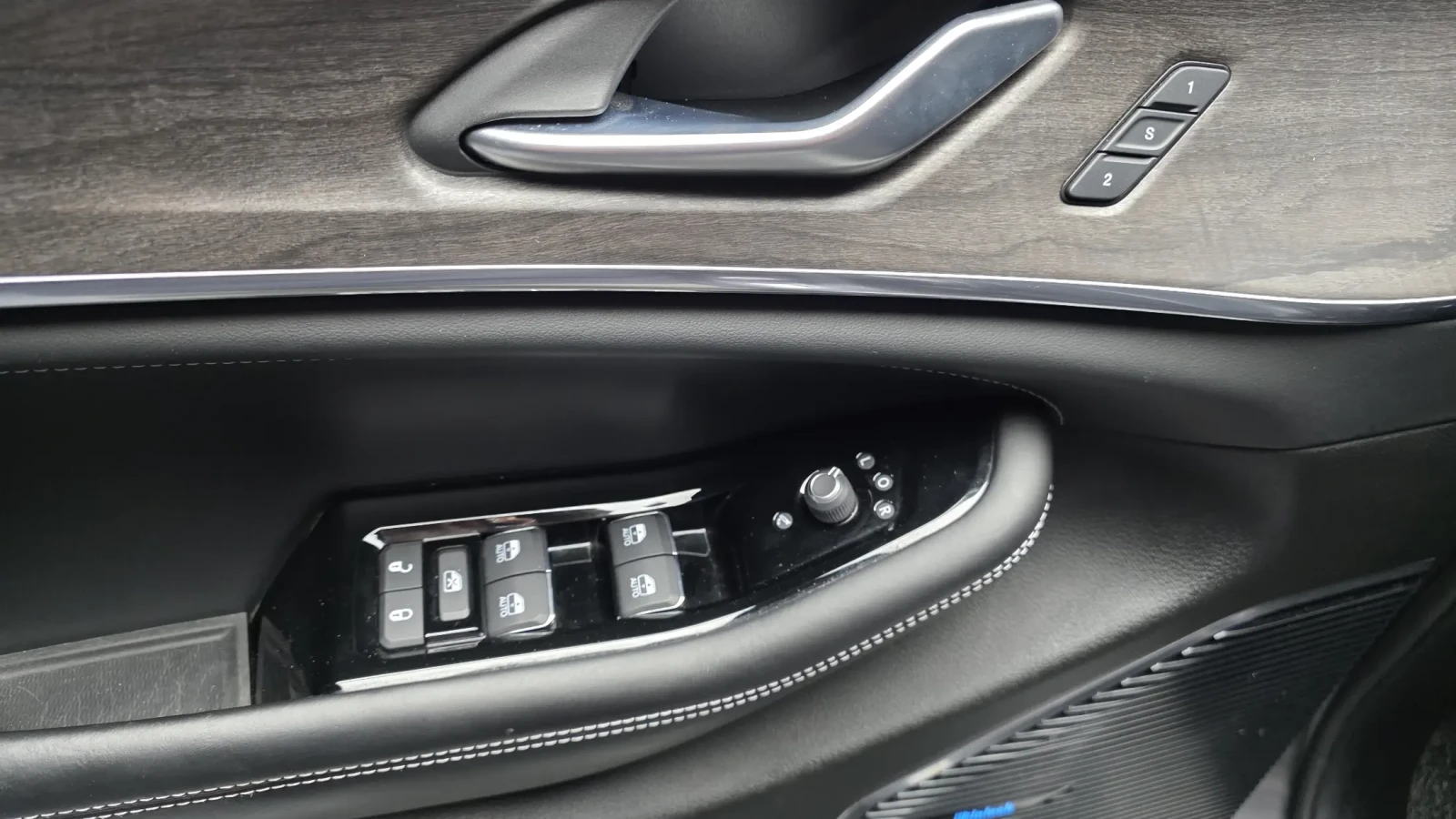 Jeep Grand cherokee 3.6L OVERLAND Cam360* Disi Tronic* Park Assist | Mobile.bg � ����������� 11