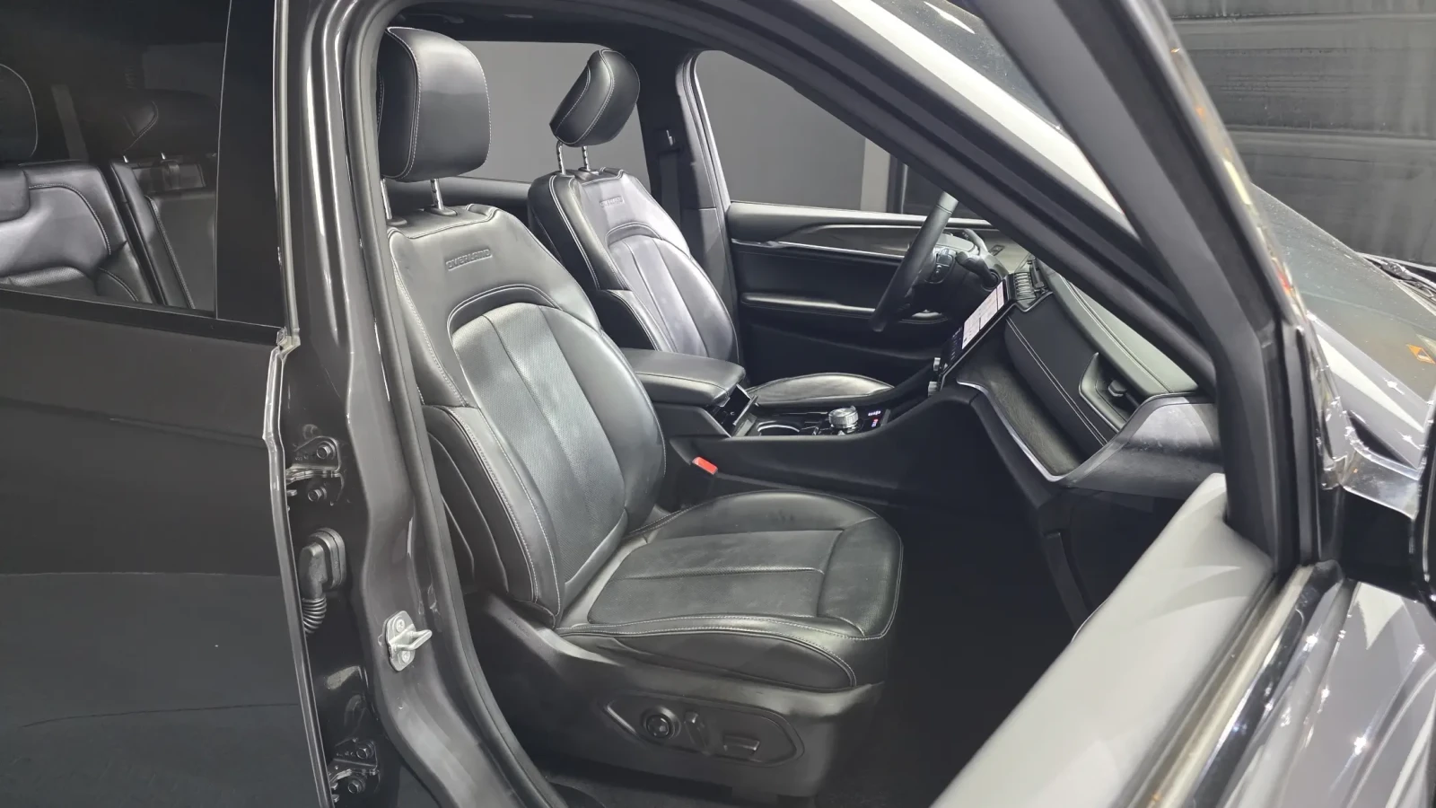 Jeep Grand cherokee 3.6L OVERLAND Cam360* Disi Tronic* Park Assist | Mobile.bg � ����������� 5