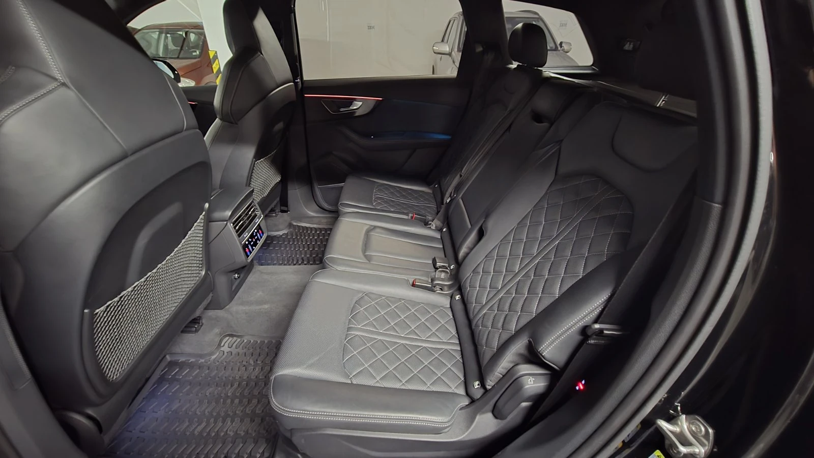 Audi Q7 55 TFSI quattro, снимка 11 - Автомобили и джипове - 54802176