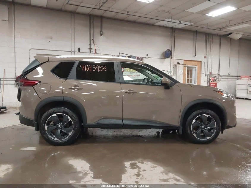 Nissan Rogue 1.5L I-3 DI, DOHC, VVT, TURBO, 201HP All Wheel | Mobile.bg � ����������� 14