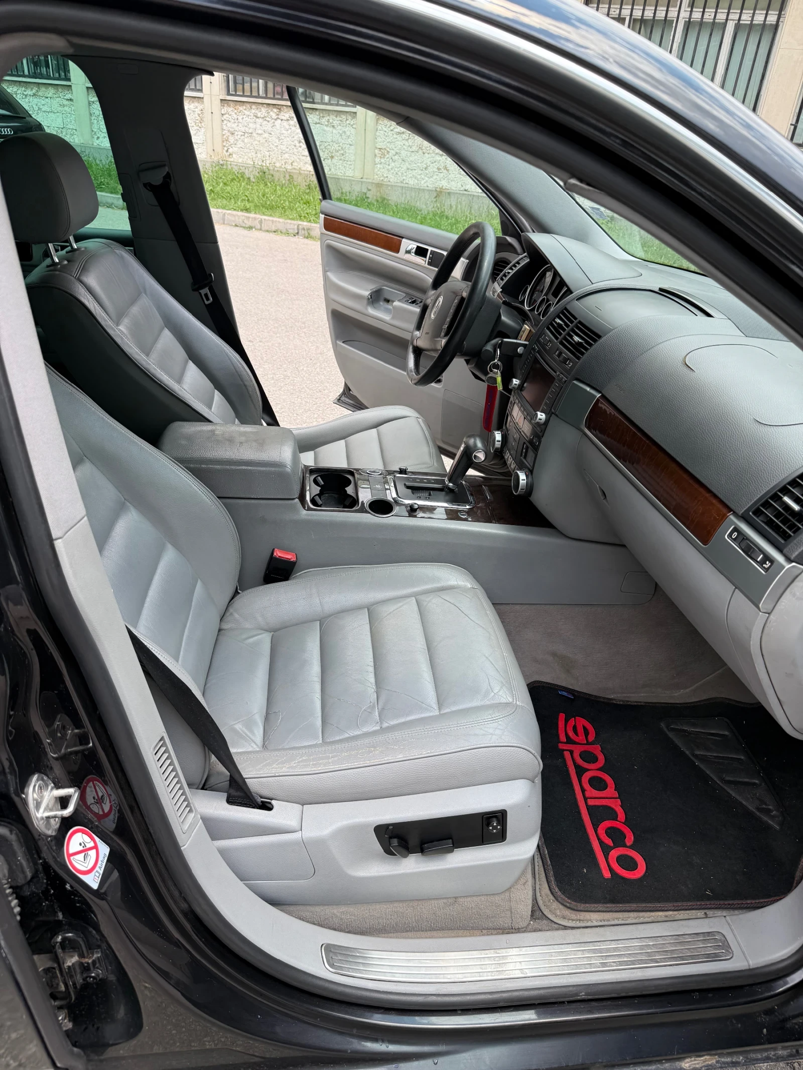 VW Touareg Газ , снимка 6 - Автомобили и джипове - 55058851