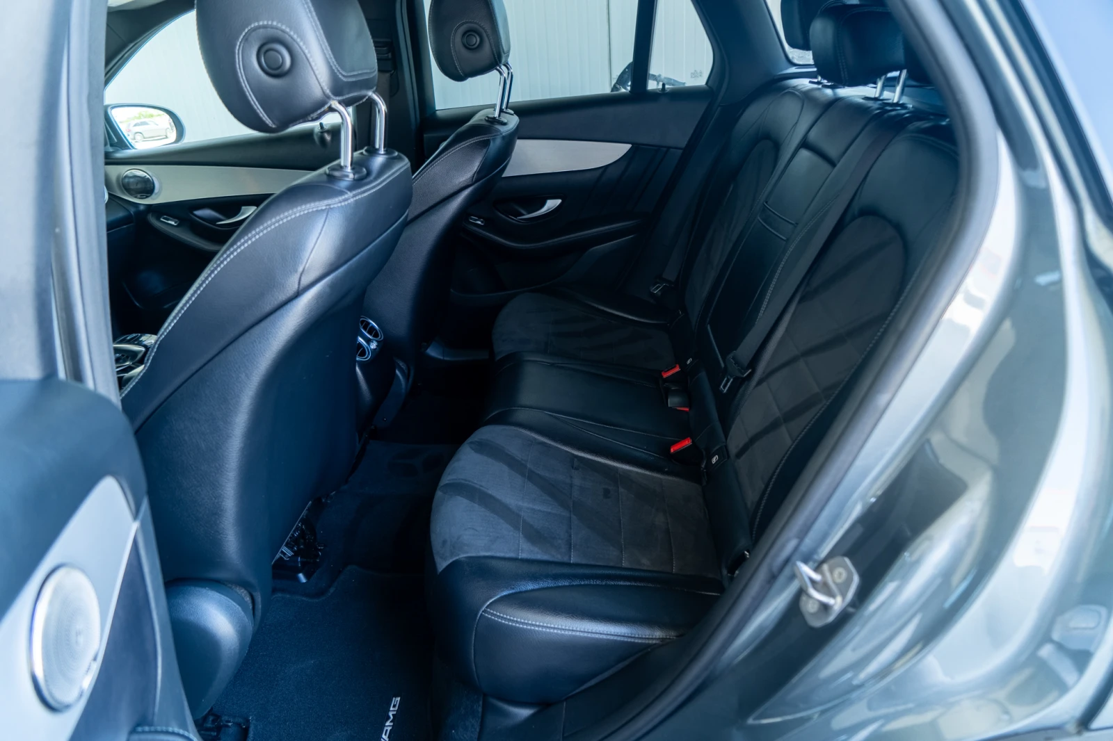 Mercedes-Benz GLC 220 D = 170HP = 4MATIC = TOP = ЛИЗИНГ = ГАРАНЦИЯ, снимка 11 - Автомобили и джипове - 55920759