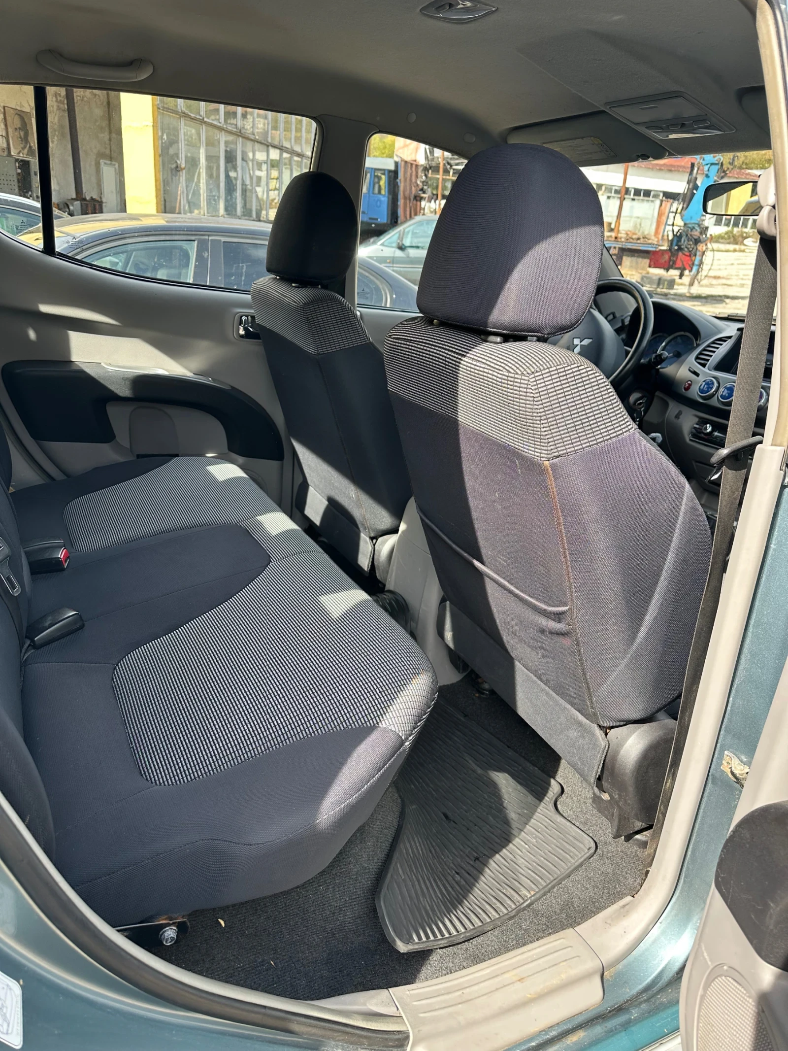 Mitsubishi L200 Пикап, снимка 6 - Автомобили и джипове - 56516514