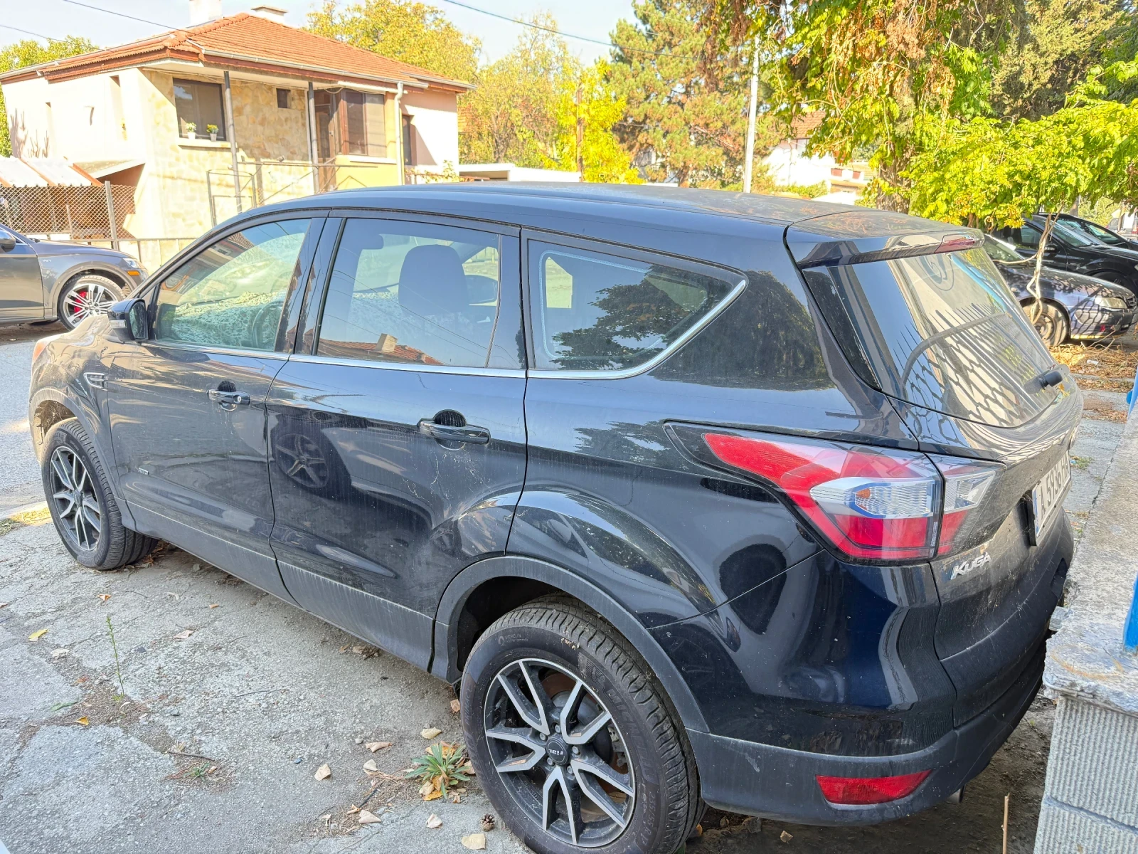 Ford Kuga, снимка 4 - Автомобили и джипове - 56749729