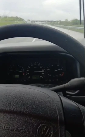 VW Transporter 2.5 TDI , снимка 12