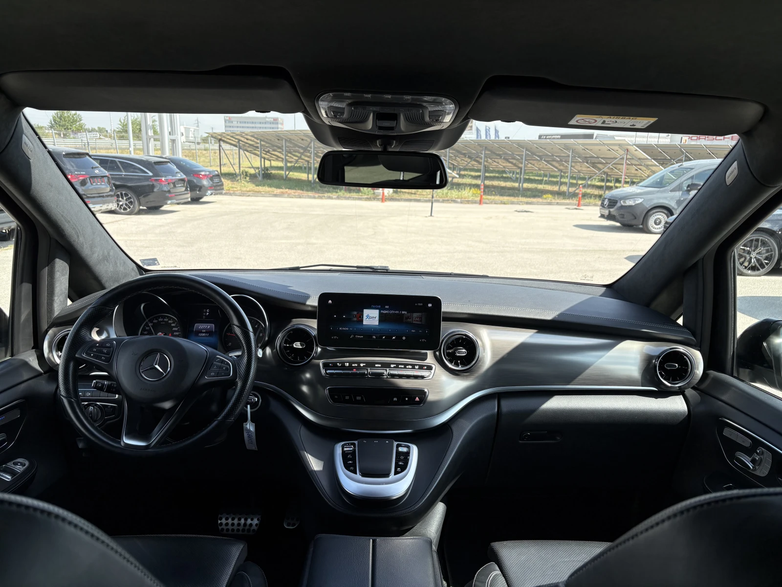 Mercedes-Benz V 300 d EXCLUSIVE 4MATIC, снимка 12 - Бусове и автобуси - 56093743