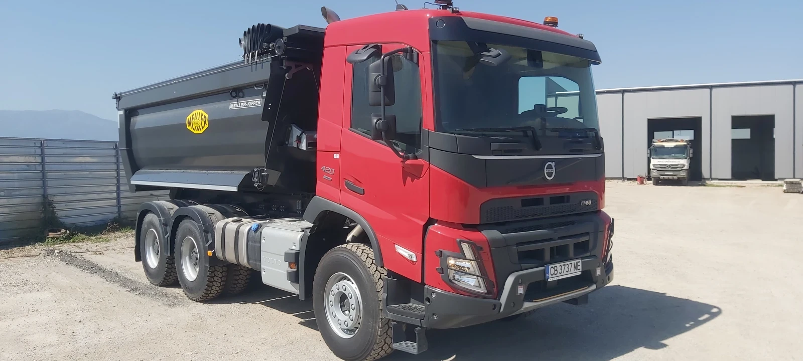 Volvo Fh 3 броя фабрично нови, снимка 1